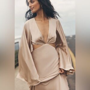 Shona Joy NWT Gold Bell Sleeve Plunge Gown - still in the bag